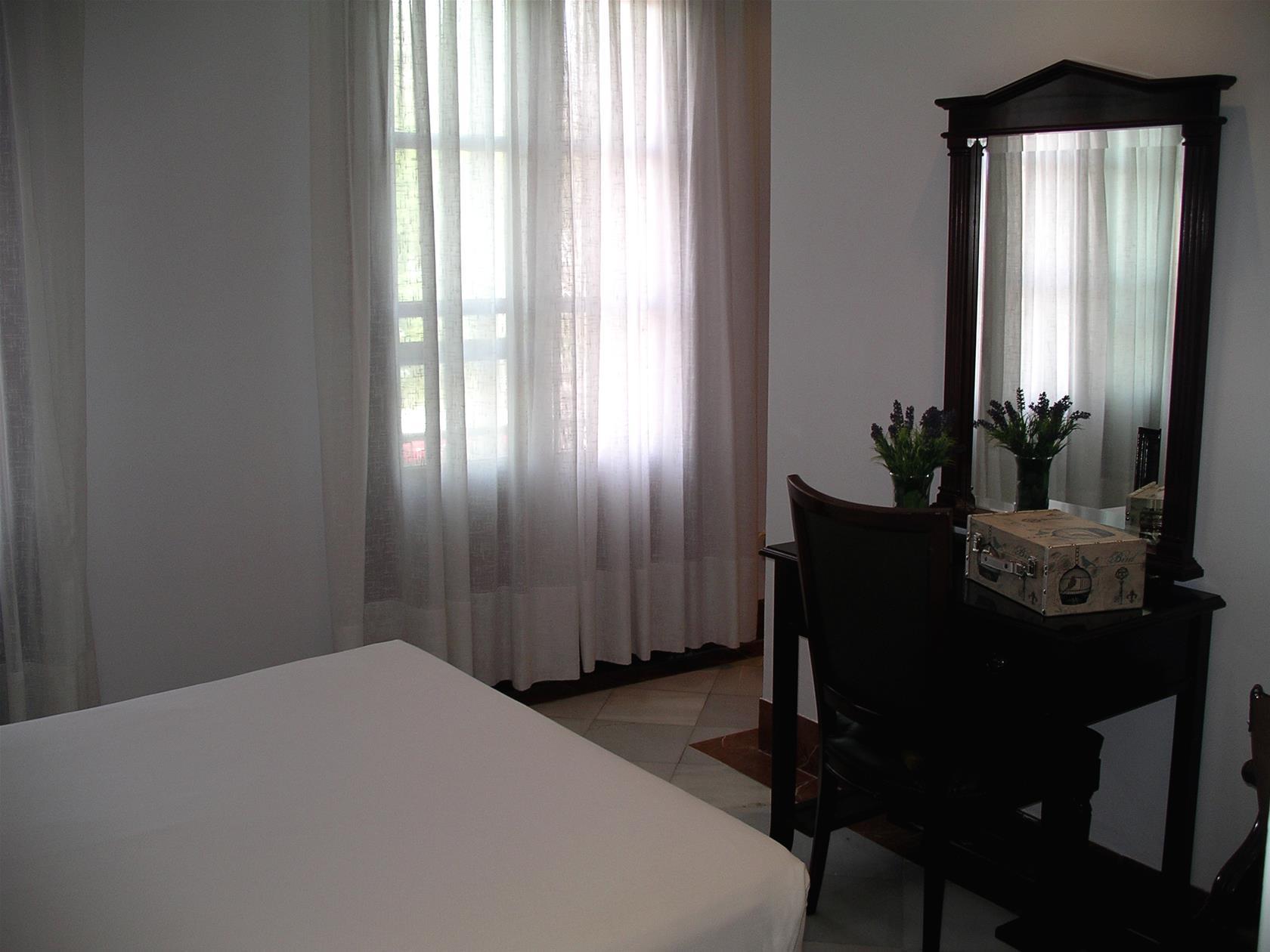 Hotel Baco Seville Luaran gambar