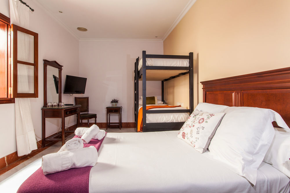 Hotel Baco Seville Luaran gambar