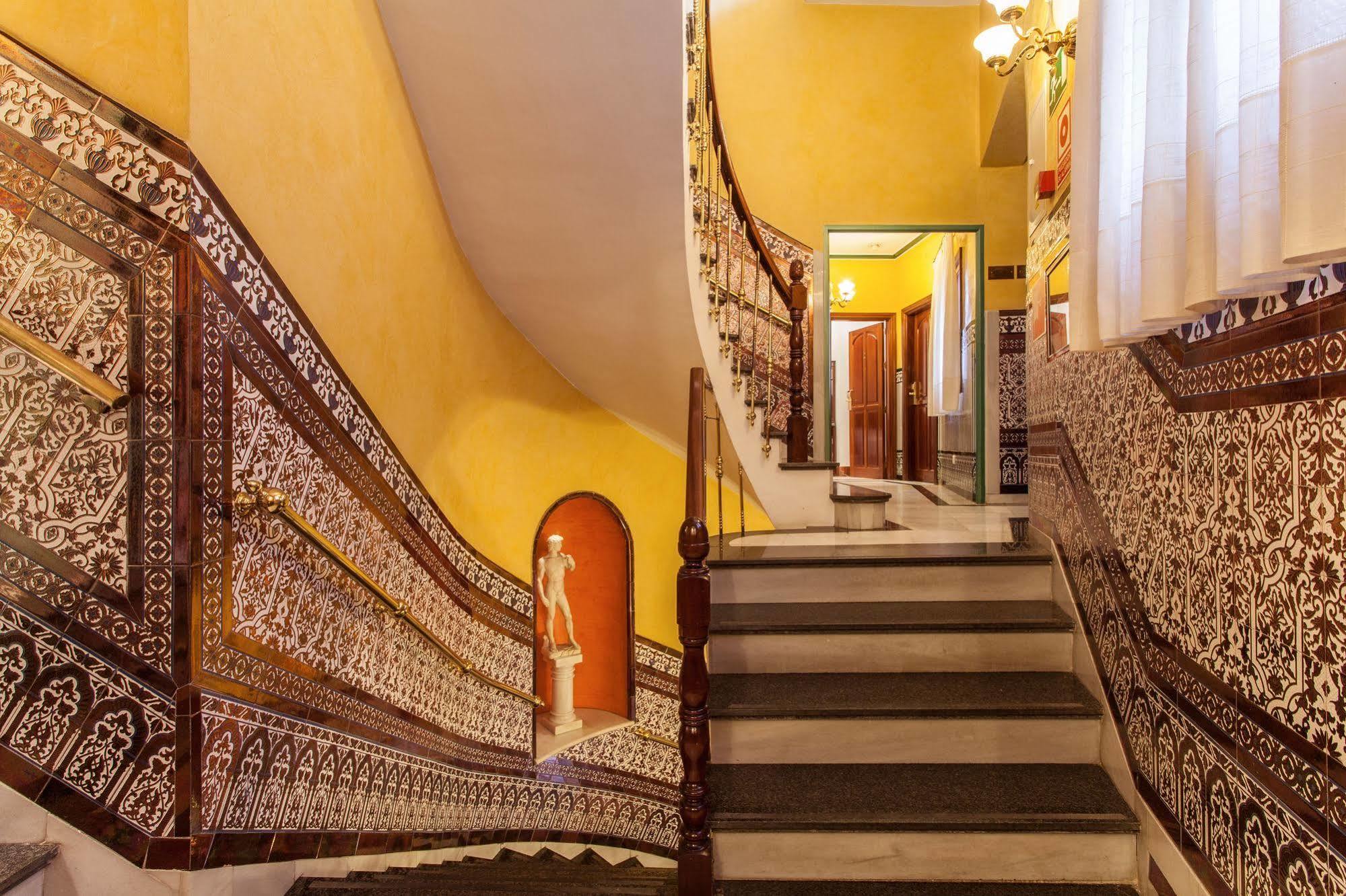 Hotel Baco Seville Luaran gambar